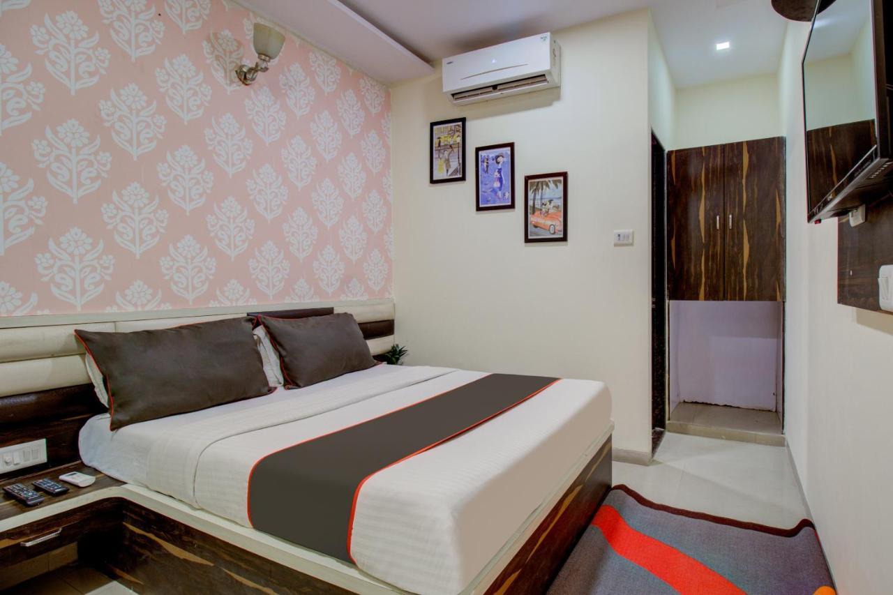 Hotel Collection O Golden Tulipz Boutique Bombay Esterno foto