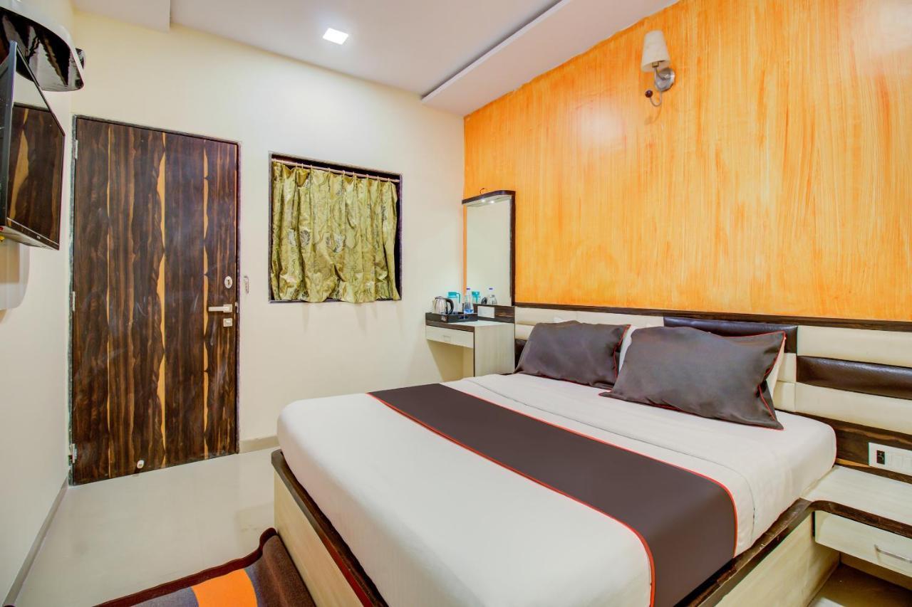 Hotel Collection O Golden Tulipz Boutique Bombay Esterno foto