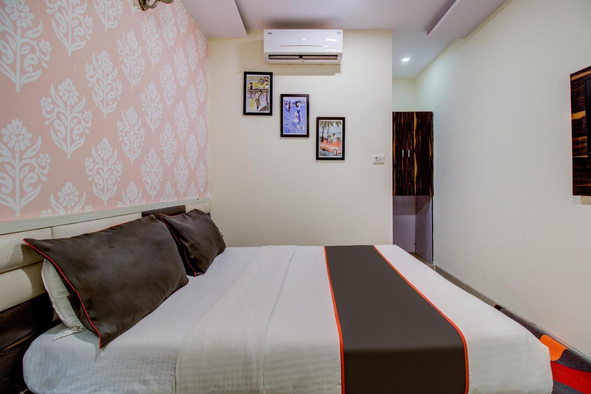Hotel Collection O Golden Tulipz Boutique Bombay Esterno foto