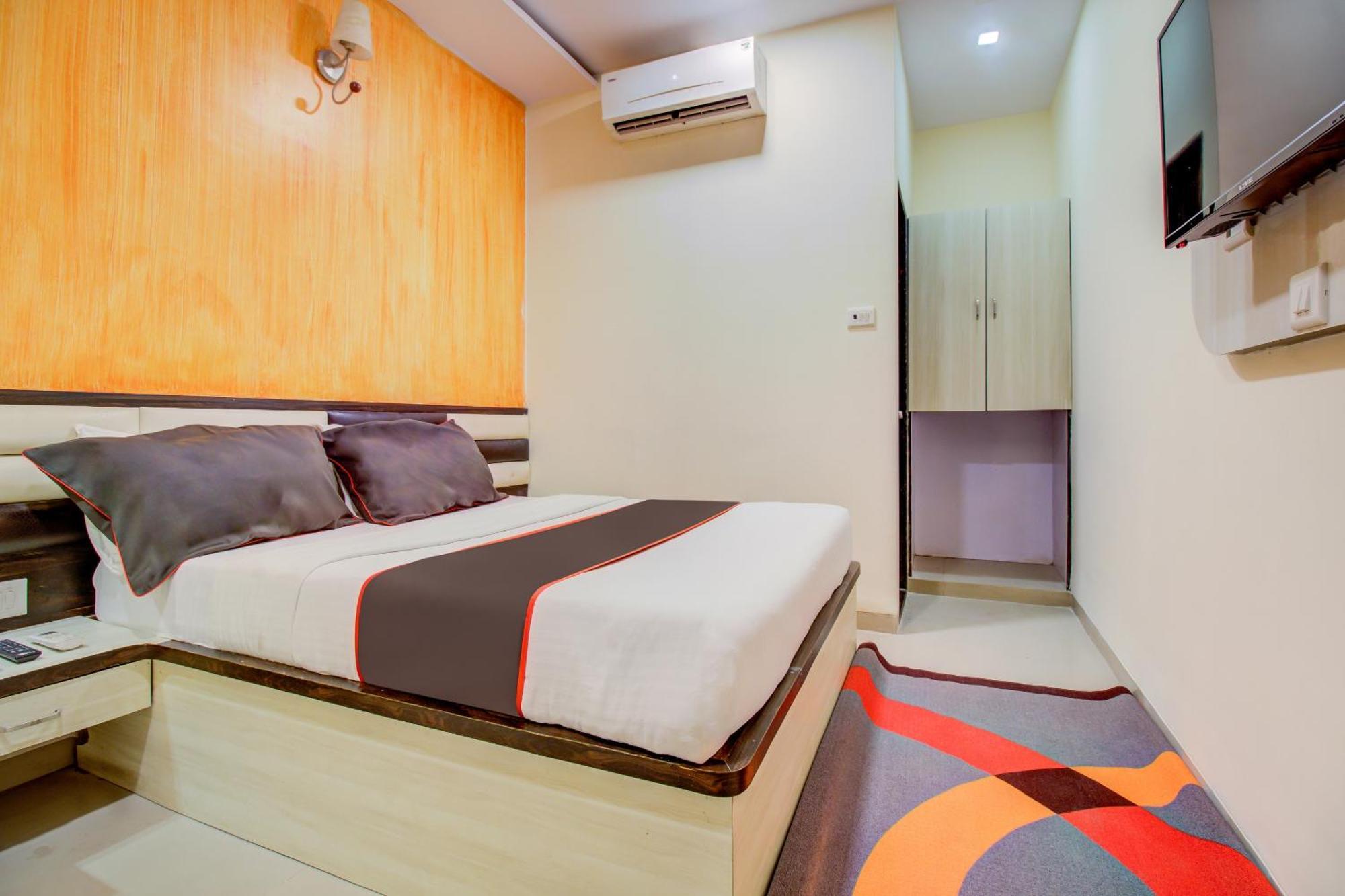 Hotel Collection O Golden Tulipz Boutique Bombay Esterno foto